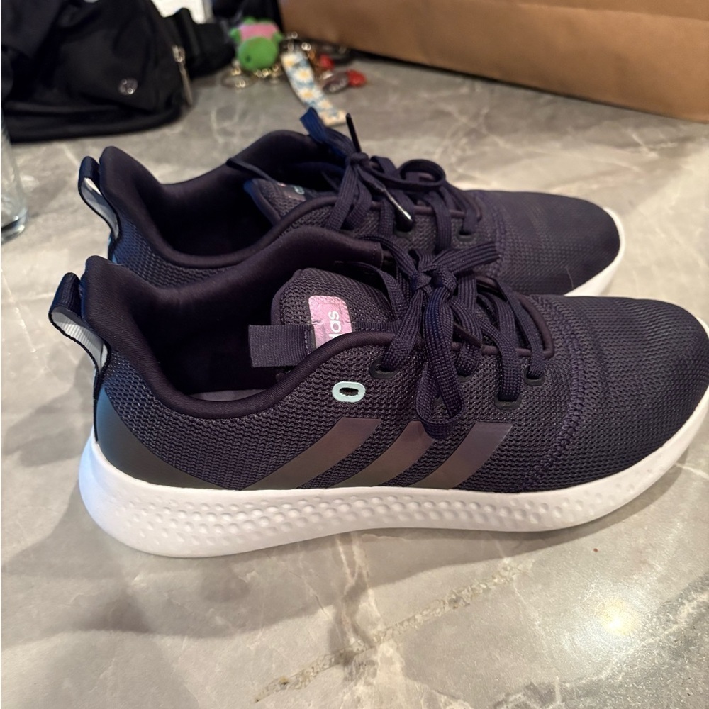 Adidas Cloudfoam Women’s Running Shoes – Navy/White – Size 9.5 - Picture 2 of 5